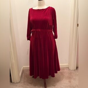 Unique Vintage Festive Red Pleated Midi Dress